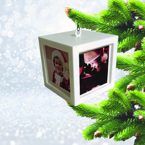 PERSONALIZIRANI UKRAS ZA BOR – VISEĆA KOCKA SA SLIKAMA