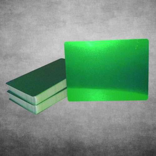 PERSONALIZIRANA GRAVURA NA ALUMINIJSKE VIZITKE – ZELENA