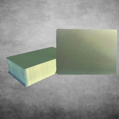 PERSONALIZIRANA GRAVURA NA ALUMINIJSKE VIZITKE – SREBRNA