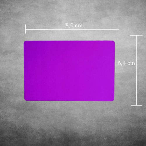 PERSONALIZIRANA GRAVURA NA ALUMINIJSKE VIZITKE – PINK