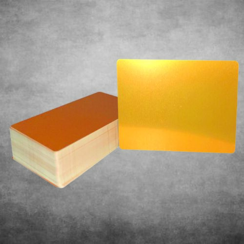 PERSONALIZIRANA GRAVURA NA ALUMINIJSKE VIZITKE – ZLATNA #2